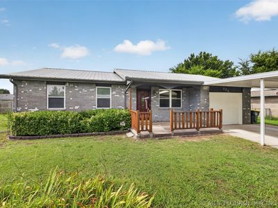 Property at 458 E 137th St S, Glenpool, OK
