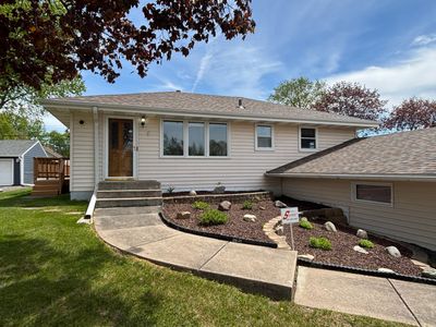 139 Greenway Ave N
