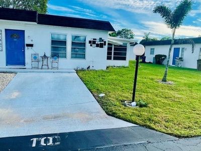 10 Temple CT