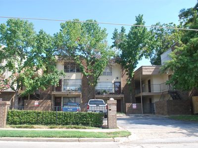 2720 Reagan St APT 102C