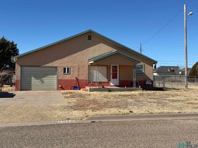 3304 Lilac Rd
