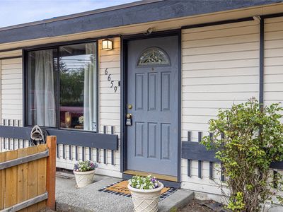 6659 E Portland Avenue