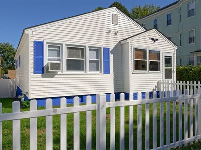 121 Pilgrim Ave
