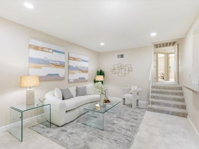 479 Costa Mesa Ter APT B