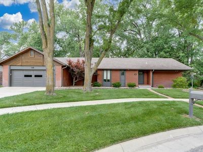 5 Tanglewood Ln
