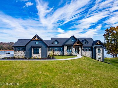 135 Crown Jewel Ln