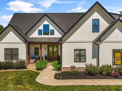 8233 Tazewell Pike