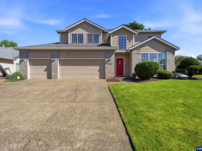 1341 Bent Grass Ct NE