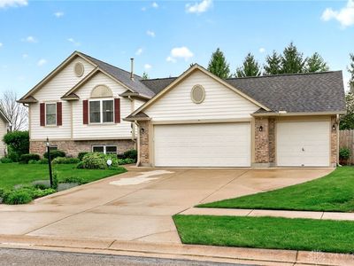 1359 Rose Lake Dr