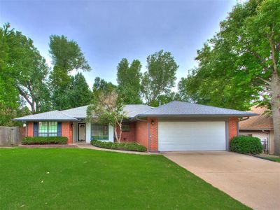 2812 Shady Tree Ln