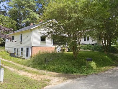 515 Beverly Rd
