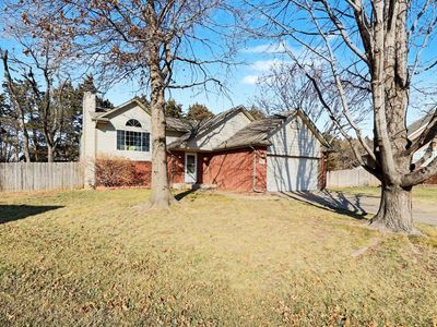 8914 W Meadow Knoll Ct