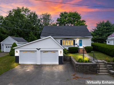 4 George Street