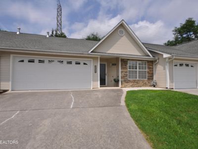 6309 Sky Song Ln