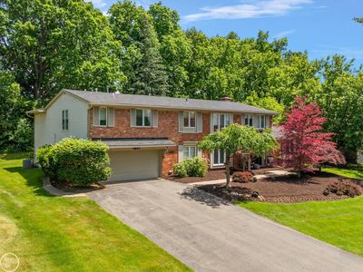 4547 Valleyview Dr