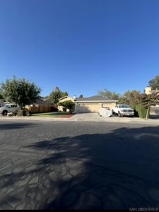 748 Bluff Dr