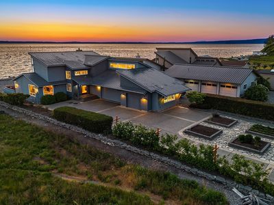 309 Seascape Drive