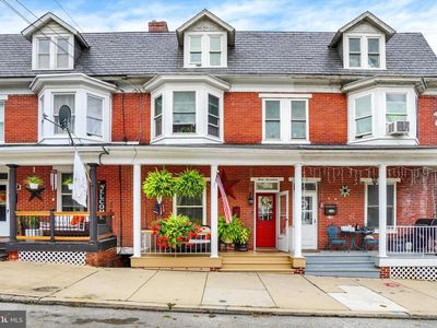 317 1st Ave