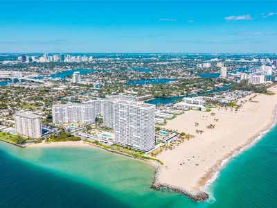 2100 S Ocean Lane #2508