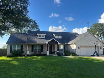 14910 Live Oak Ln