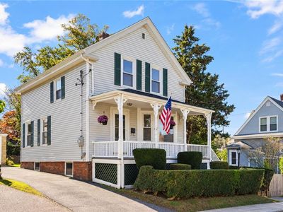 1 Russell Ave