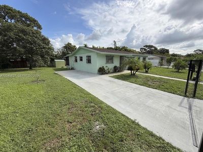 Property at 3851 NW 210th Ter, Miami Gardens, FL