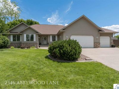 Property at 2346 Abbywood Ln, North Mankato, MN