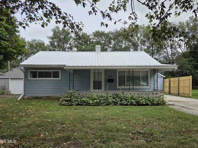741 Circle Dr