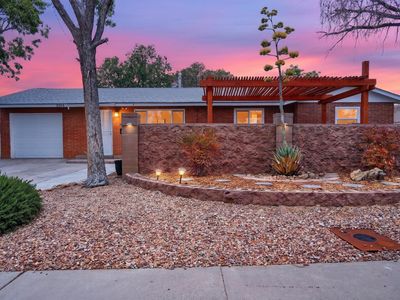 2305 Stevens Dr NE