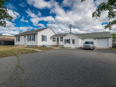 248 Laconia St