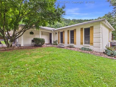 54 Demra St