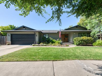 675 W Palo Alto Ave