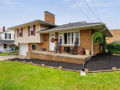 27 E Friend St