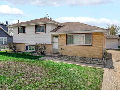 Property at 7305 W 75th St, Bridgeview, IL