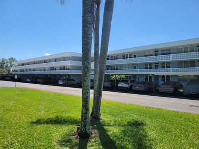 4720 Locust St NE APT 219