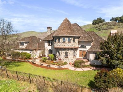 3145 Paseo Vista Ave