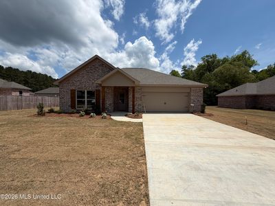 300 Courtney Ln