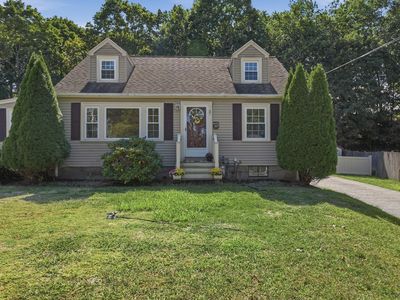23 Mayflower Rd