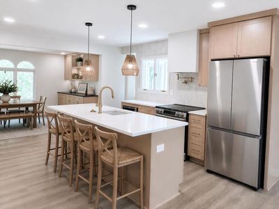 1196 Tanager Dr