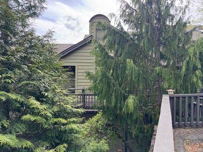 1073 Wonderland Trail #C