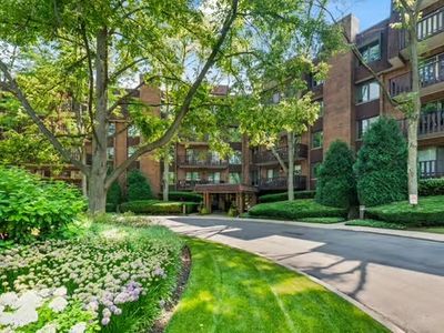 Property at 1125 Lake Cook Rd APT 505E, Northbrook, IL