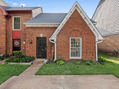 3585 Bishops Gate Dr