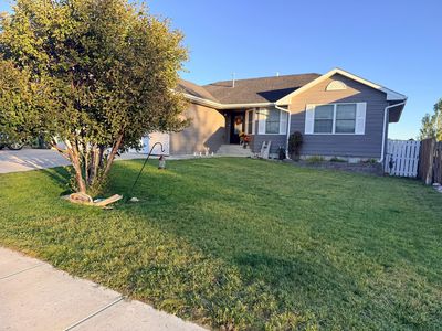 Property at 656 Lakeland Hills Dr, Gillette, WY