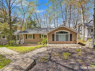 11320 Alpine Rd