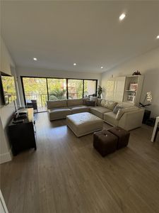 9001 SW 94th St APT 208