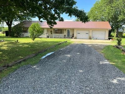 2922 S Brewer Rd