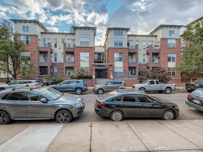 1747 N Pearl Street #205