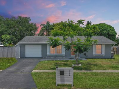 372 NE Ardsley Drive