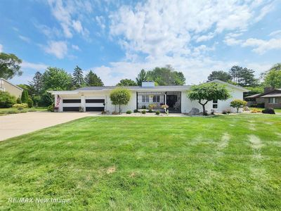 382 Canterbury Dr