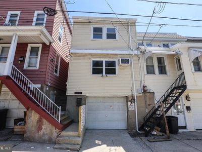 804 Water St
